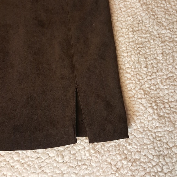 Express Dark Brown Dress - Picture 2 of 7